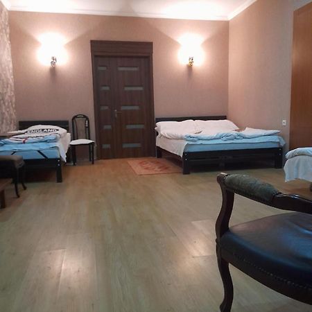 Historical Apartment In City Center 트빌리시 외부 사진