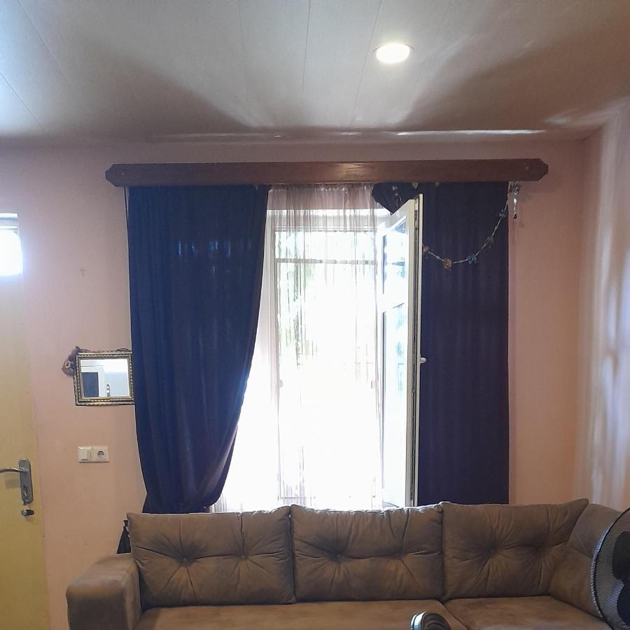 Historical Apartment In City Center 트빌리시 외부 사진
